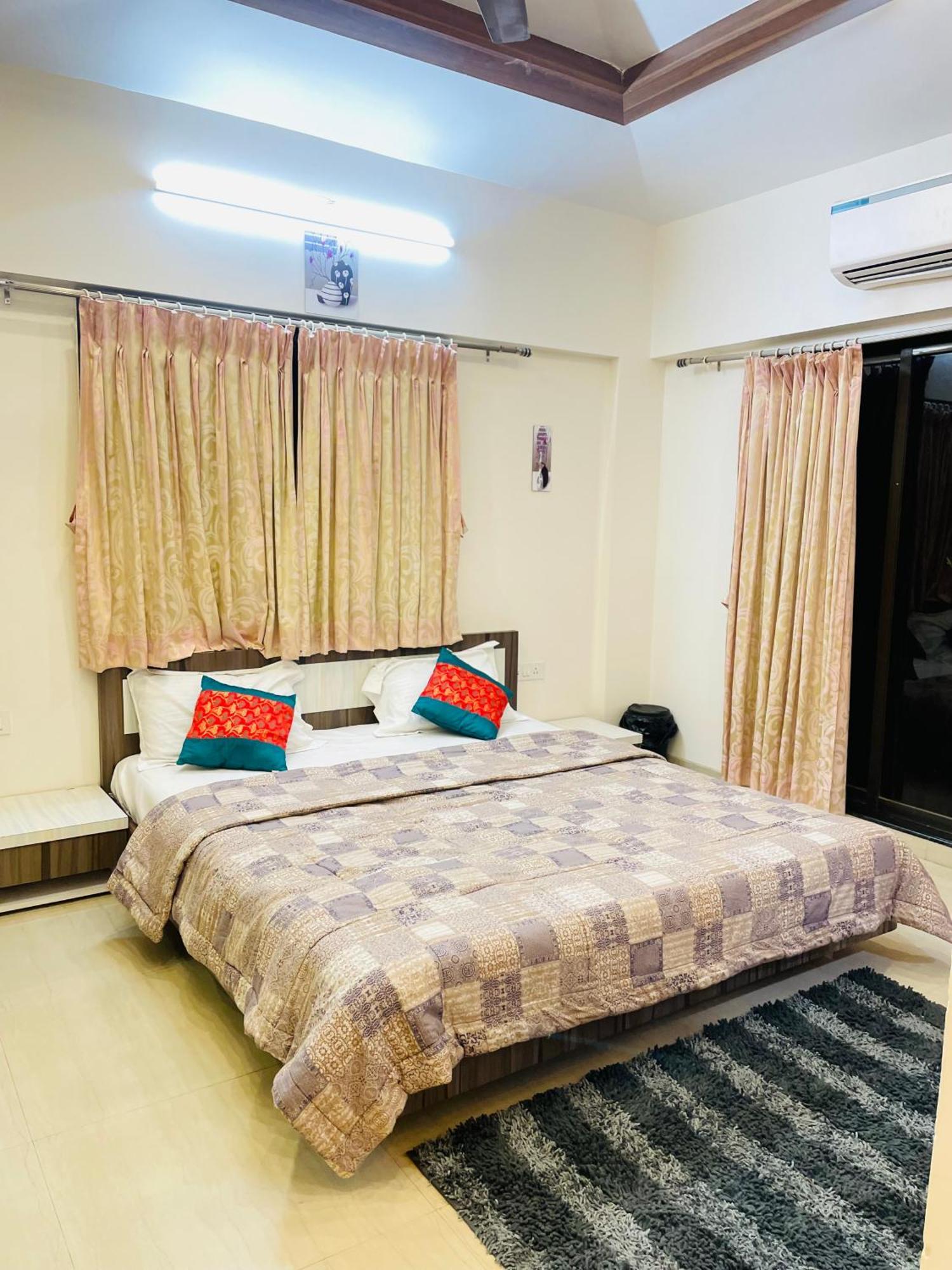 4Bhk Emaar Villa ロナバラ エクステリア 写真
